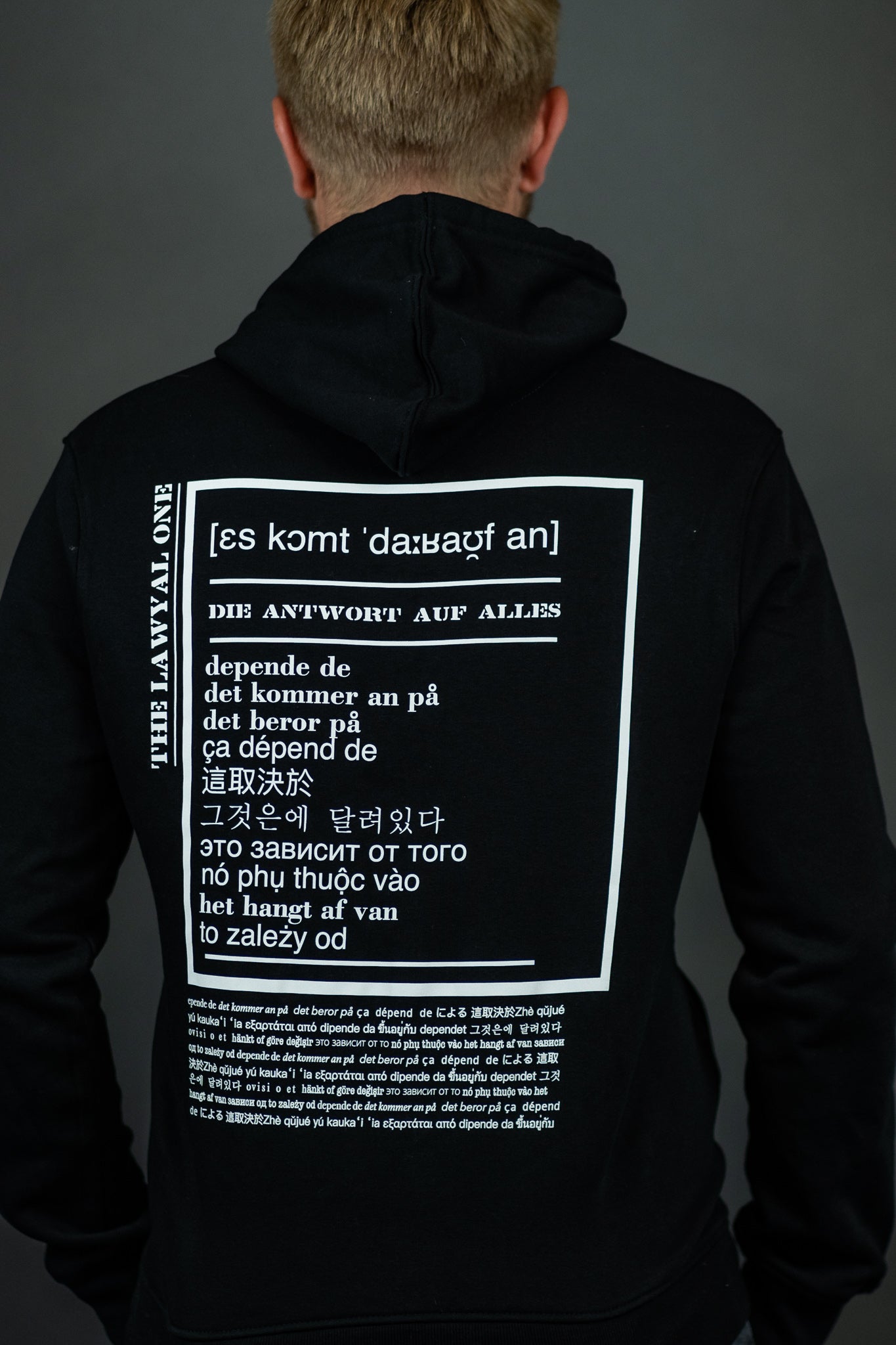 Lawyal Street Wear - Hoodie / Kaputzen-Pullover für Juristen - "Es kommt drauf an"